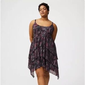 NWT / NIB torrid 1X Cami Tiered Mini Dress
